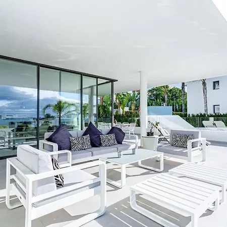 Stunning Modern 3 Bedroom Cataleya Rdr321 *